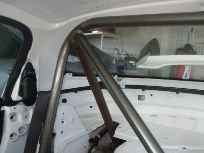 roll cage 031.JPG